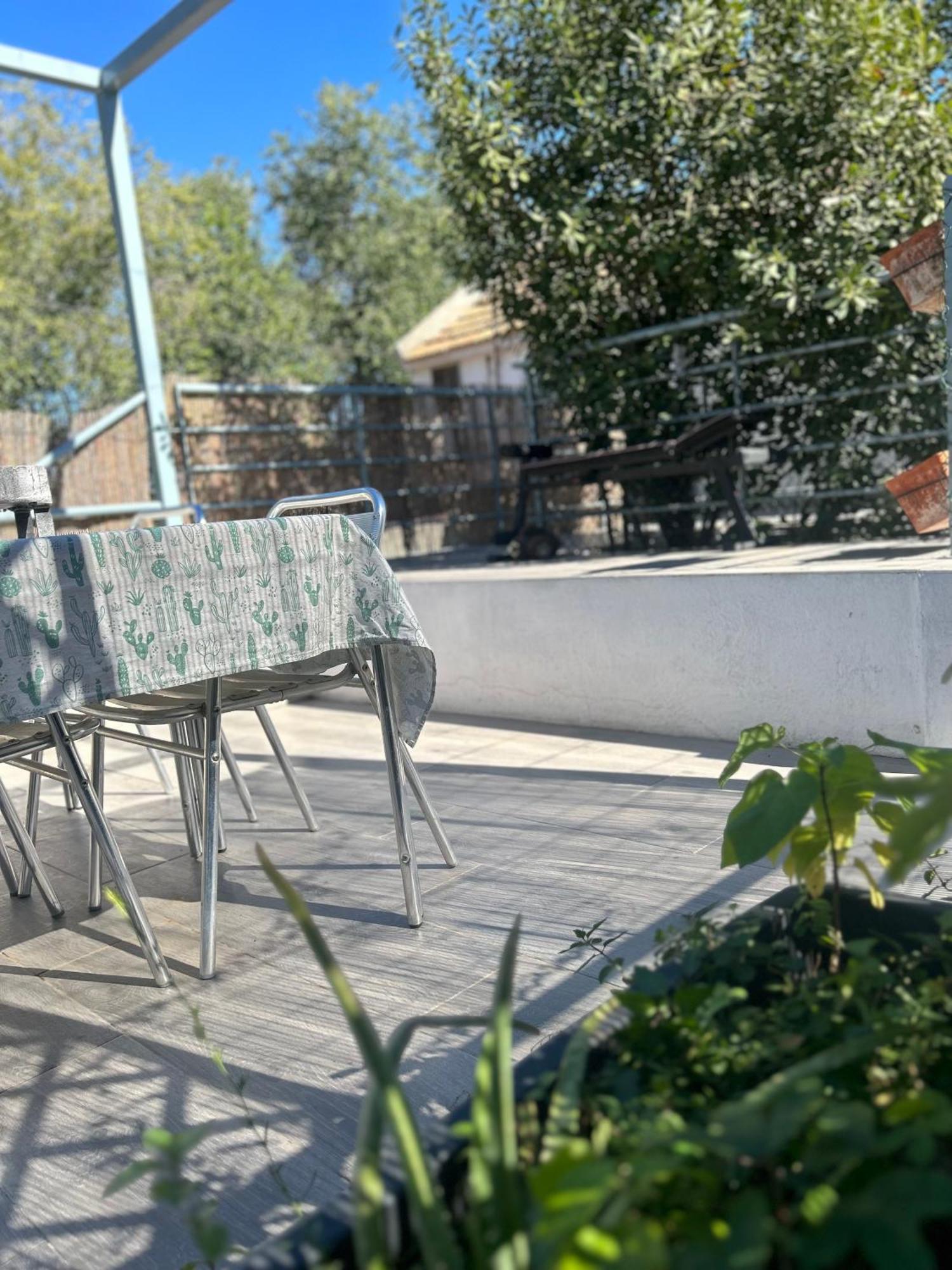 Villa Casa Rustica En Madrid Recien Reformada Exterior foto